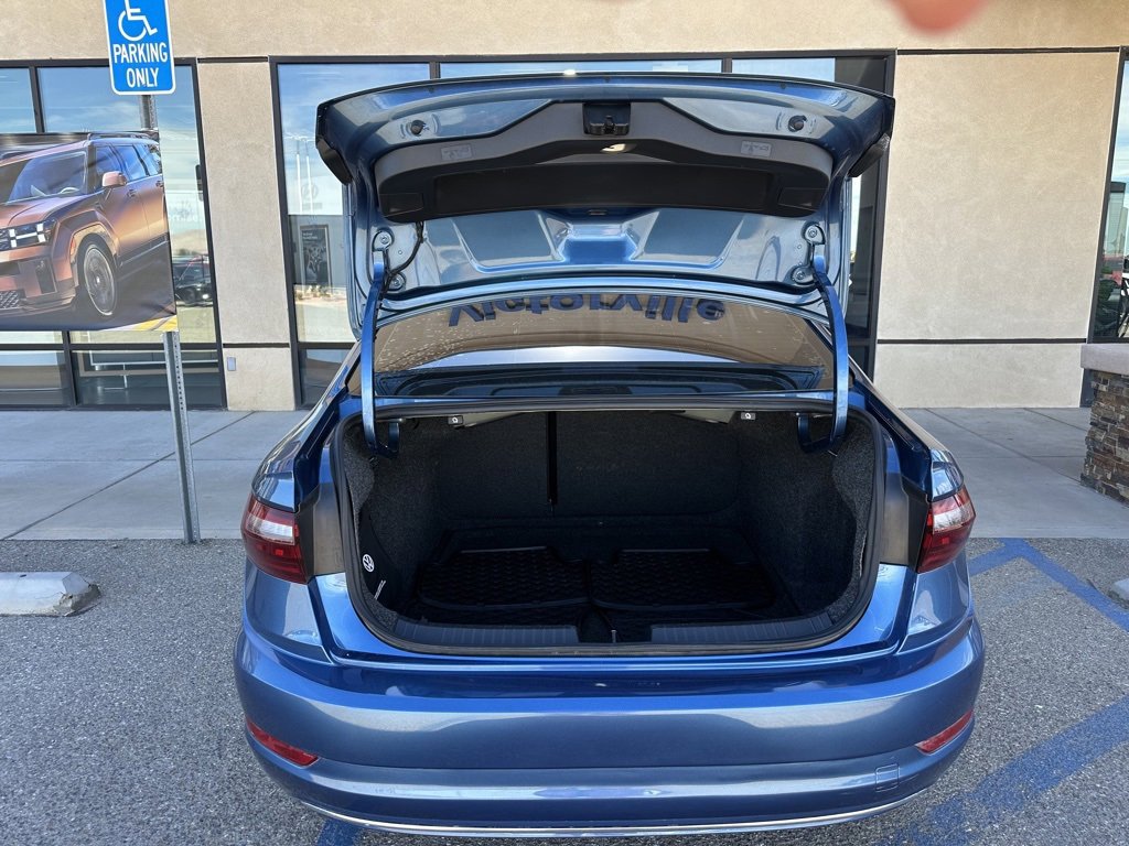Used 2020 Volkswagen Jetta SE image 26