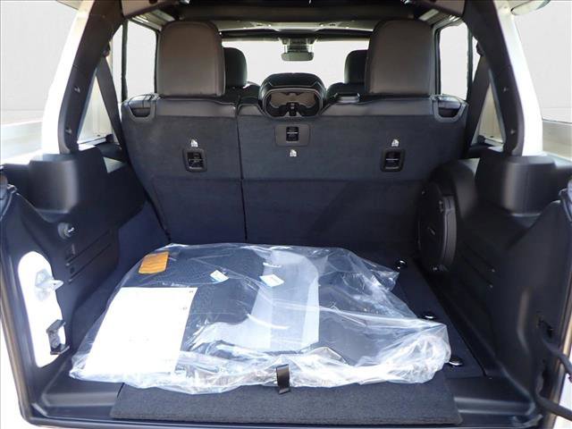 New 2025 Jeep Wrangler Sahara image 8