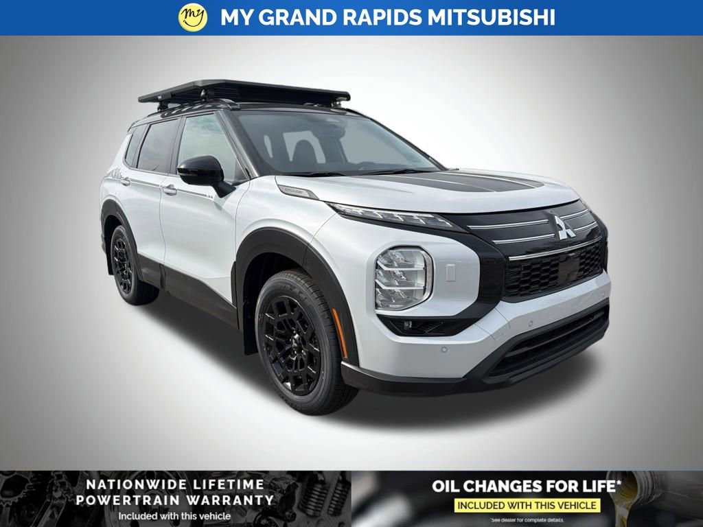 New 2026 Mitsubishi Outlander Trail Edition image 3