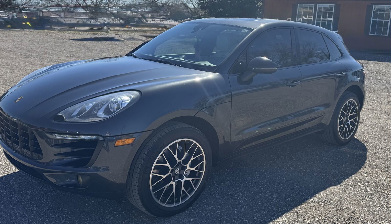 Used 2017 Porsche Macan S image 3
