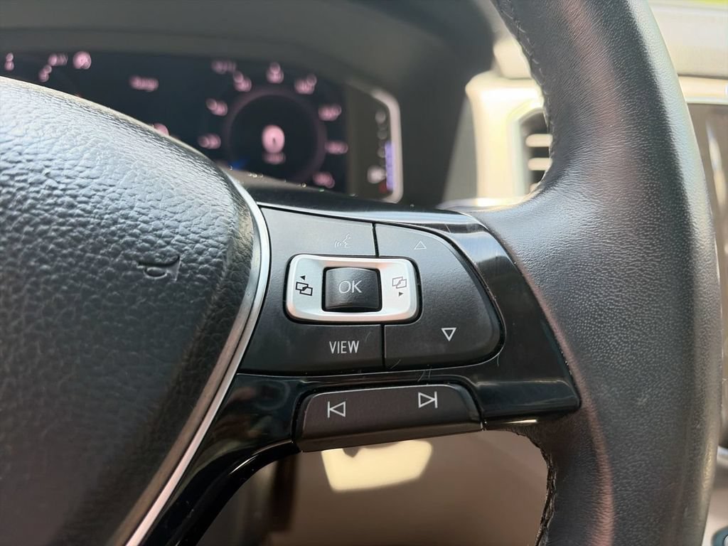 Used 2019 Volkswagen Atlas SEL FWD image 25