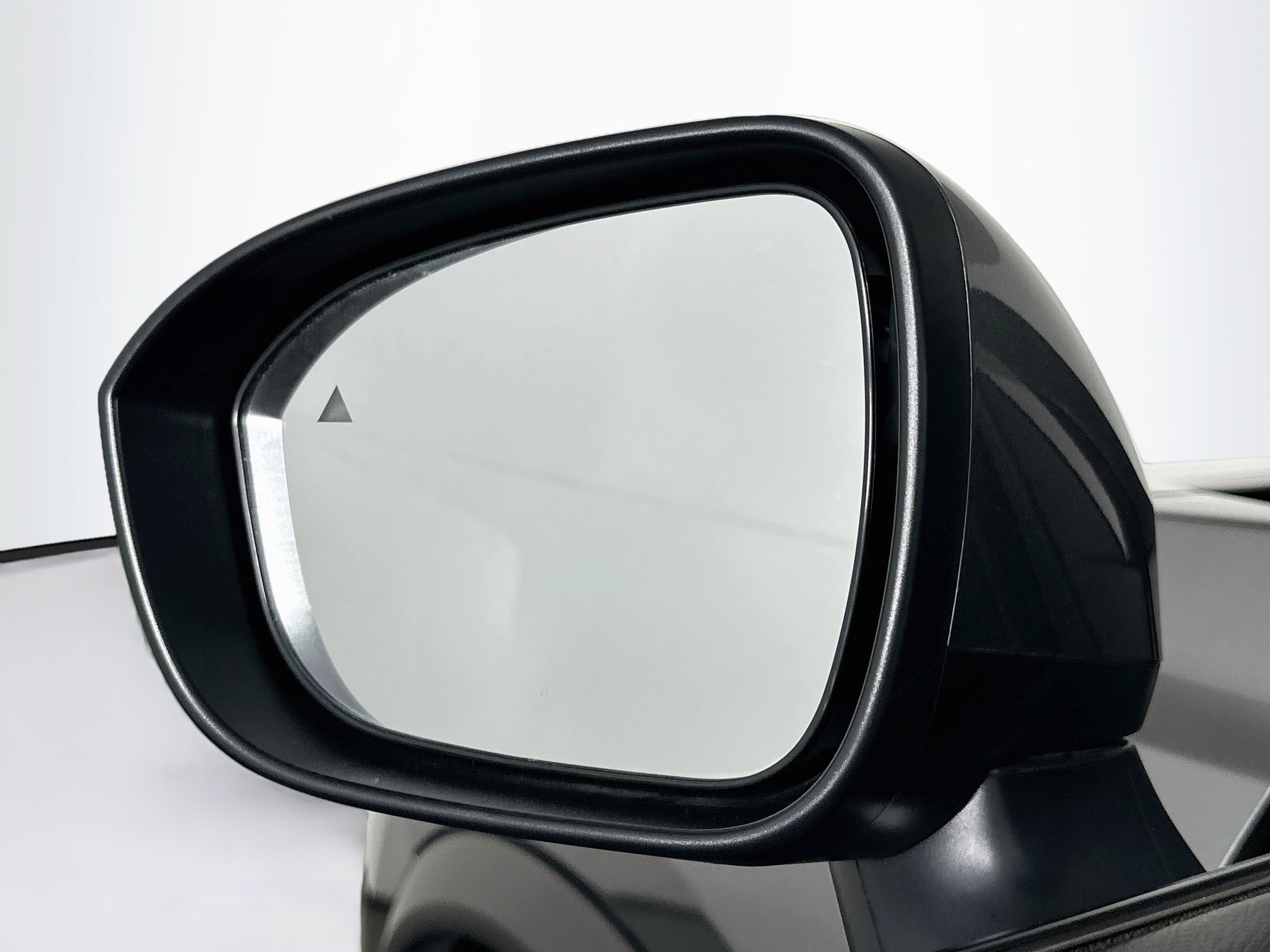Used 2025 Nissan Rogue SV FWD image 16