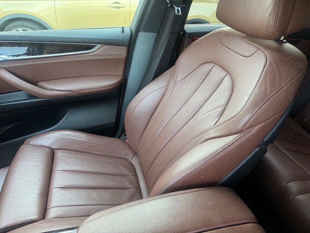 Used 2017 BMW X5 xDrive40e image 9