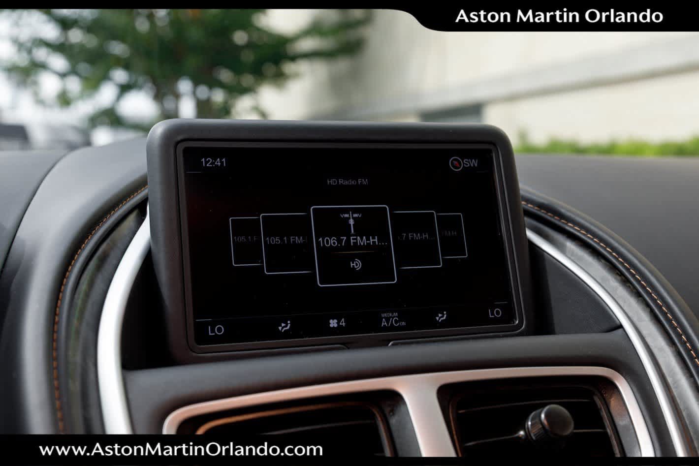 Used 2022 Aston Martin DB11 Coupe RWD image 48