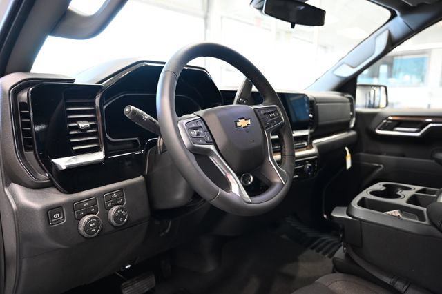 New 2026 Chevrolet Silverado 1500 LT AWD/4WD image 19