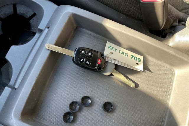 Used 2012 Honda Odyssey EX image 9