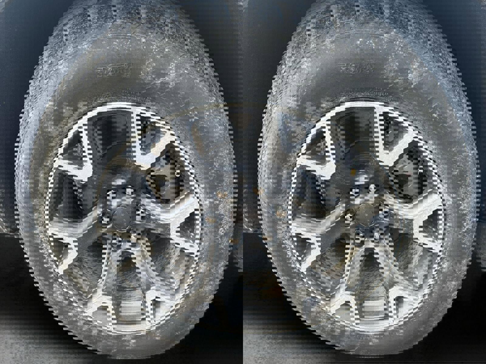 Used 2024 Jeep Wagoneer Series III AWD/4WD image 11