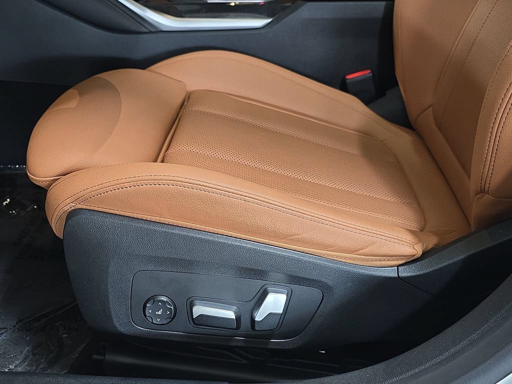 Used 2024 BMW M440i xDrive Gran Coupe w/ Premium Package AWD/4WD image 25
