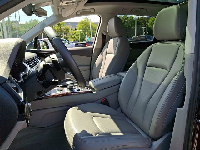 Used 2019 Audi Q7 3.0T Prestige w/ Prestige Package AWD/4WD image 13