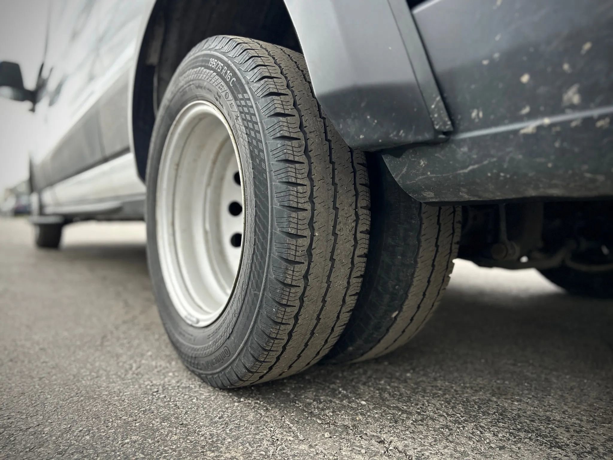 Used 2023 Ford Transit 350 XL image 24