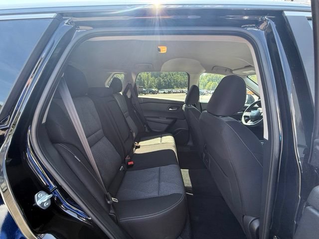 Used 2026 Nissan Rogue SV AWD/4WD image 8