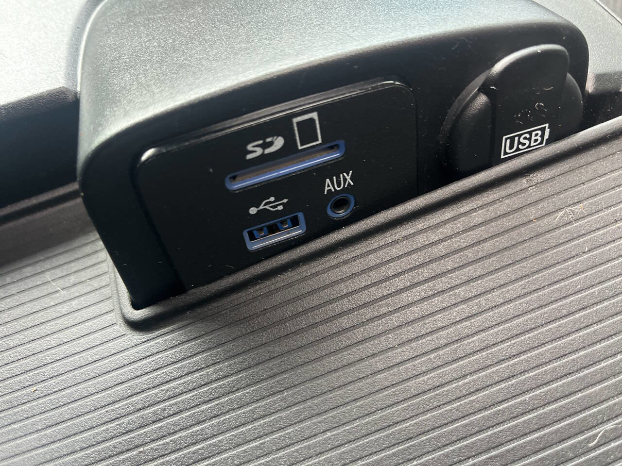 Used 2016 RAM 1500 Sport w/ Black Ram 1500 Sport Group image 33
