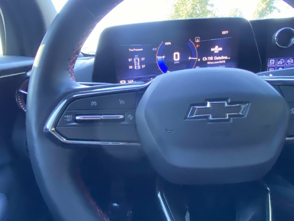 Used 2025 Chevrolet Blazer EV RS AWD/4WD image 33