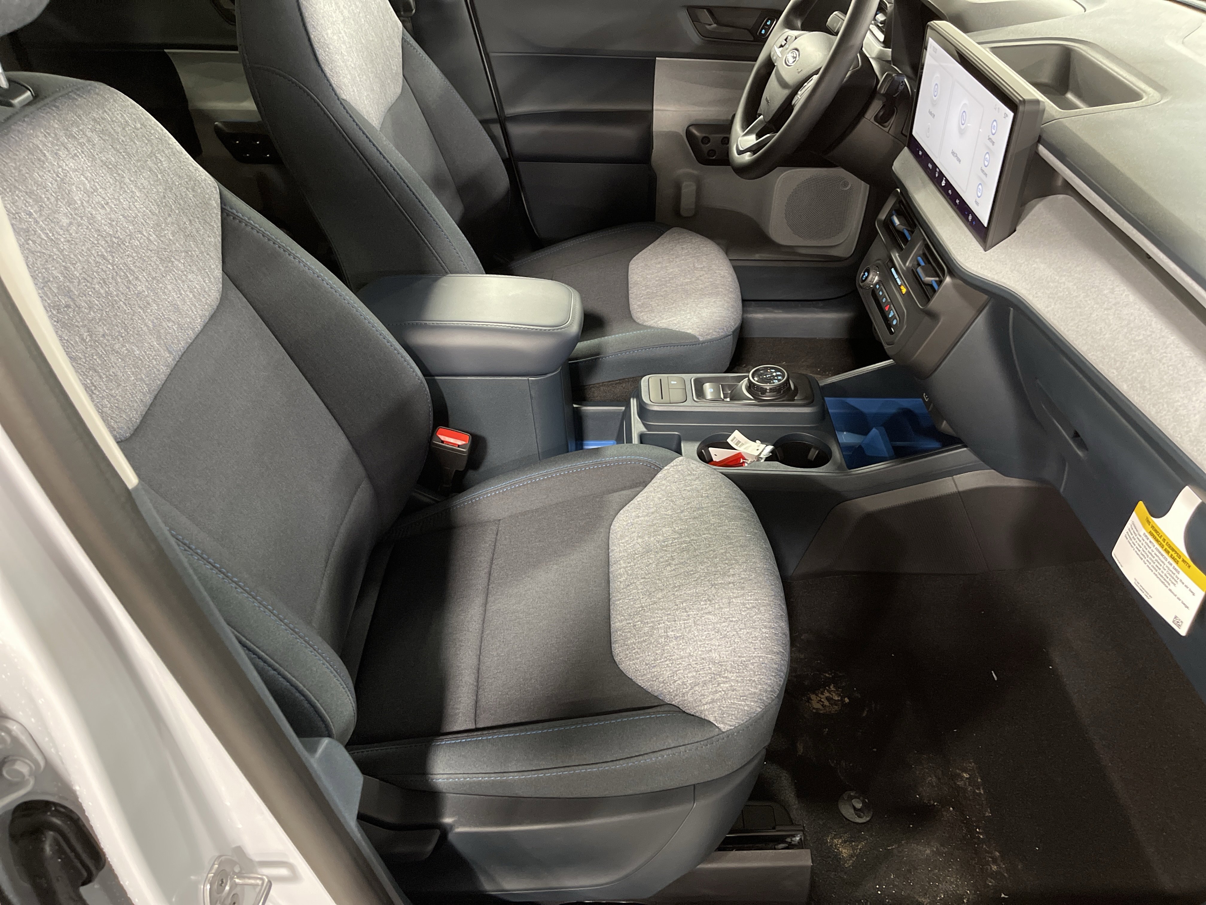 New 2025 Ford Maverick XLT image 15