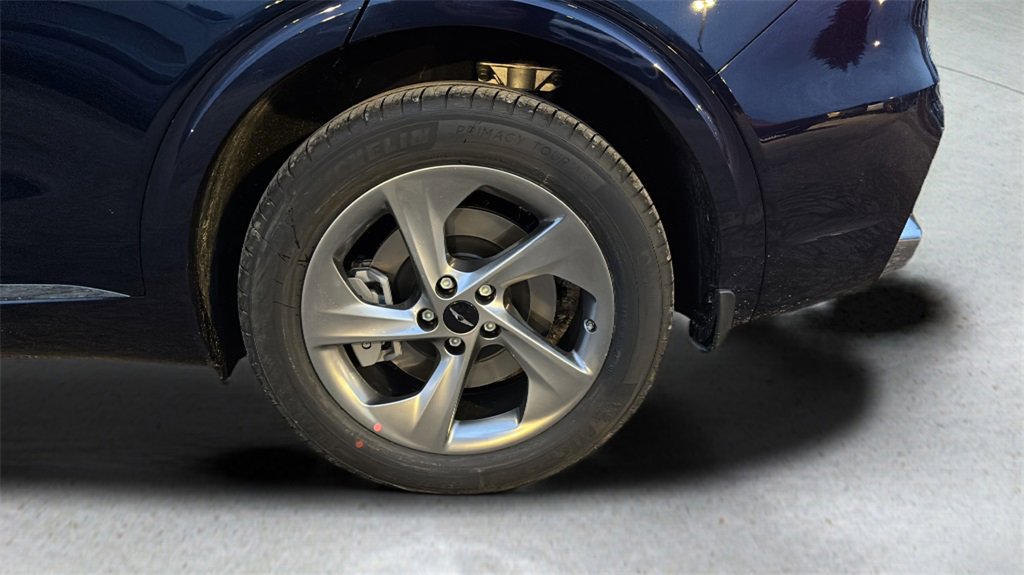 New 2026 Genesis GV70 2.5T Select image 25