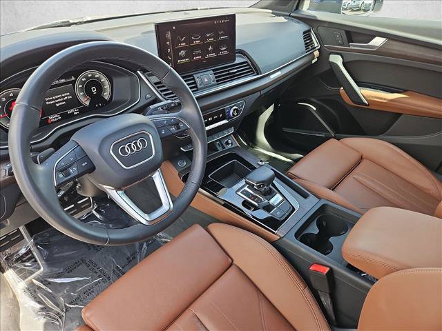 Used 2024 Audi Q5 2.0T Premium Plus AWD/4WD image 12