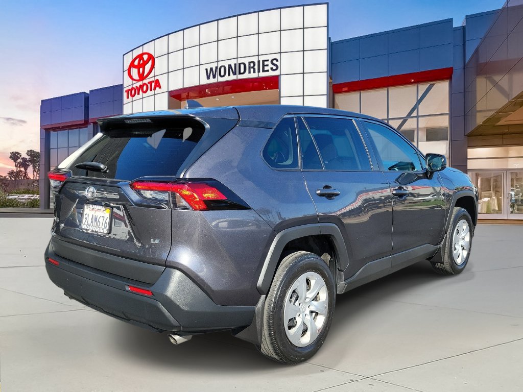 Used 2024 Toyota RAV4 LE FWD image 6