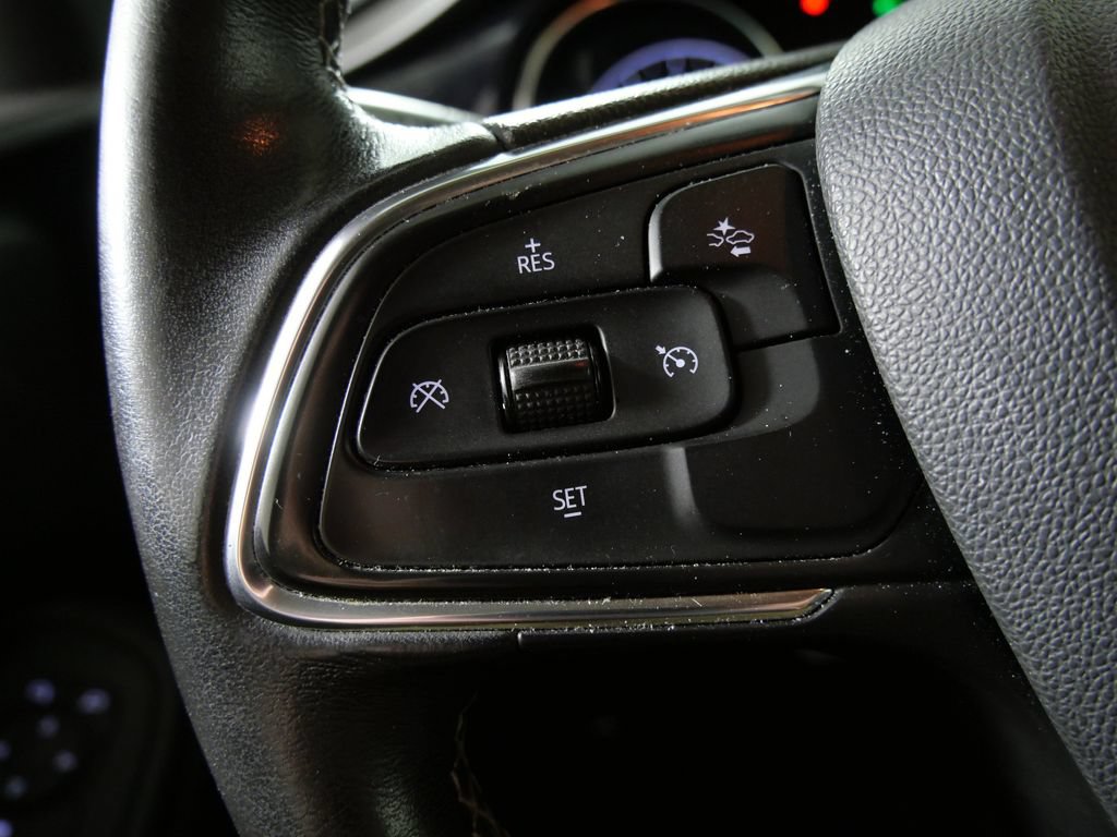 Used 2020 Buick Encore GX Select FWD image 18