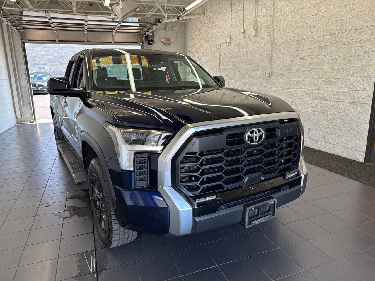 Used 2022 Toyota Tundra Limited w/ TRD Off-Road Package AWD/4WD image 2