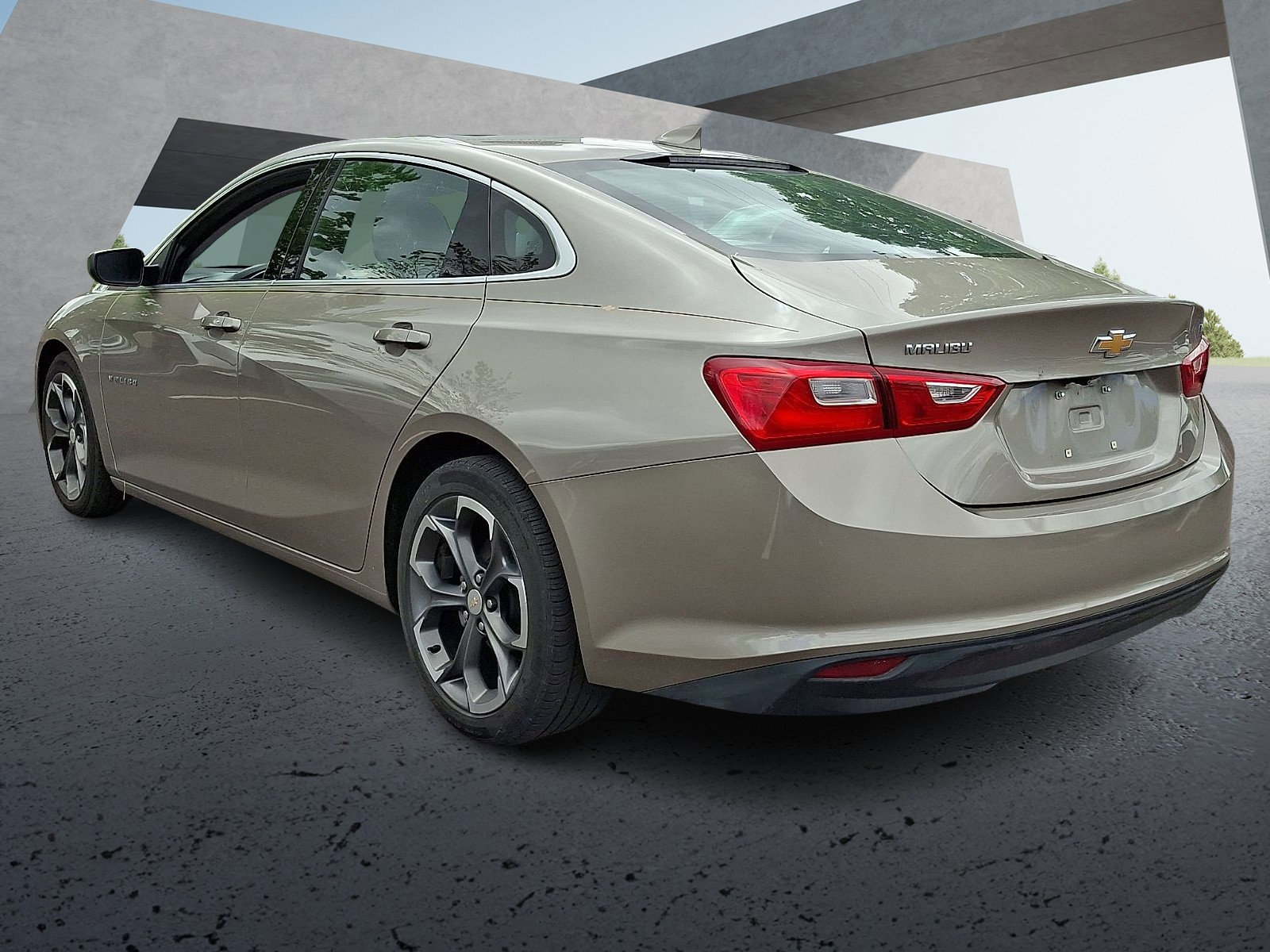 Used 2023 Chevrolet Malibu LT FWD image 4
