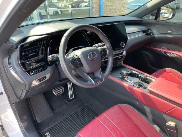 Used 2024 Lexus RX 500h F Sport AWD/4WD image 2