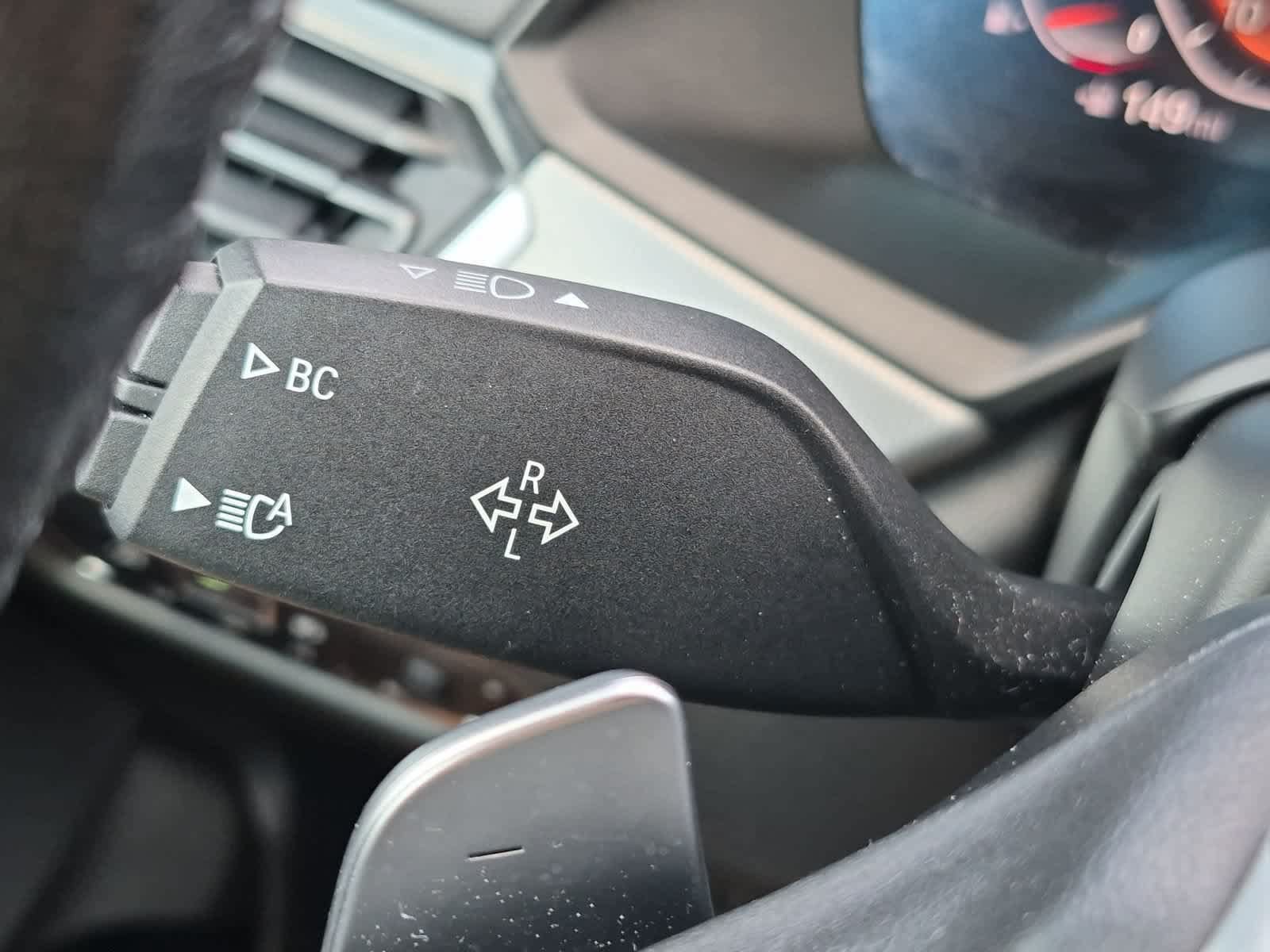 Used 2022 BMW X5 xDrive40i AWD/4WD image 28