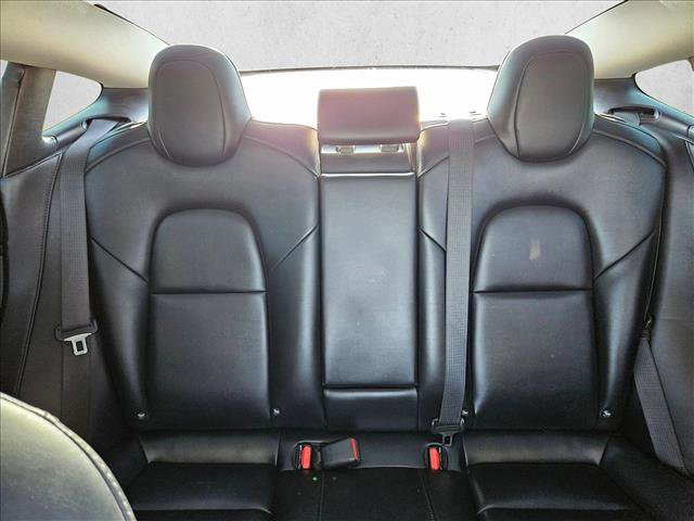 Used 2018 Tesla Model 3 Mid Range image 6