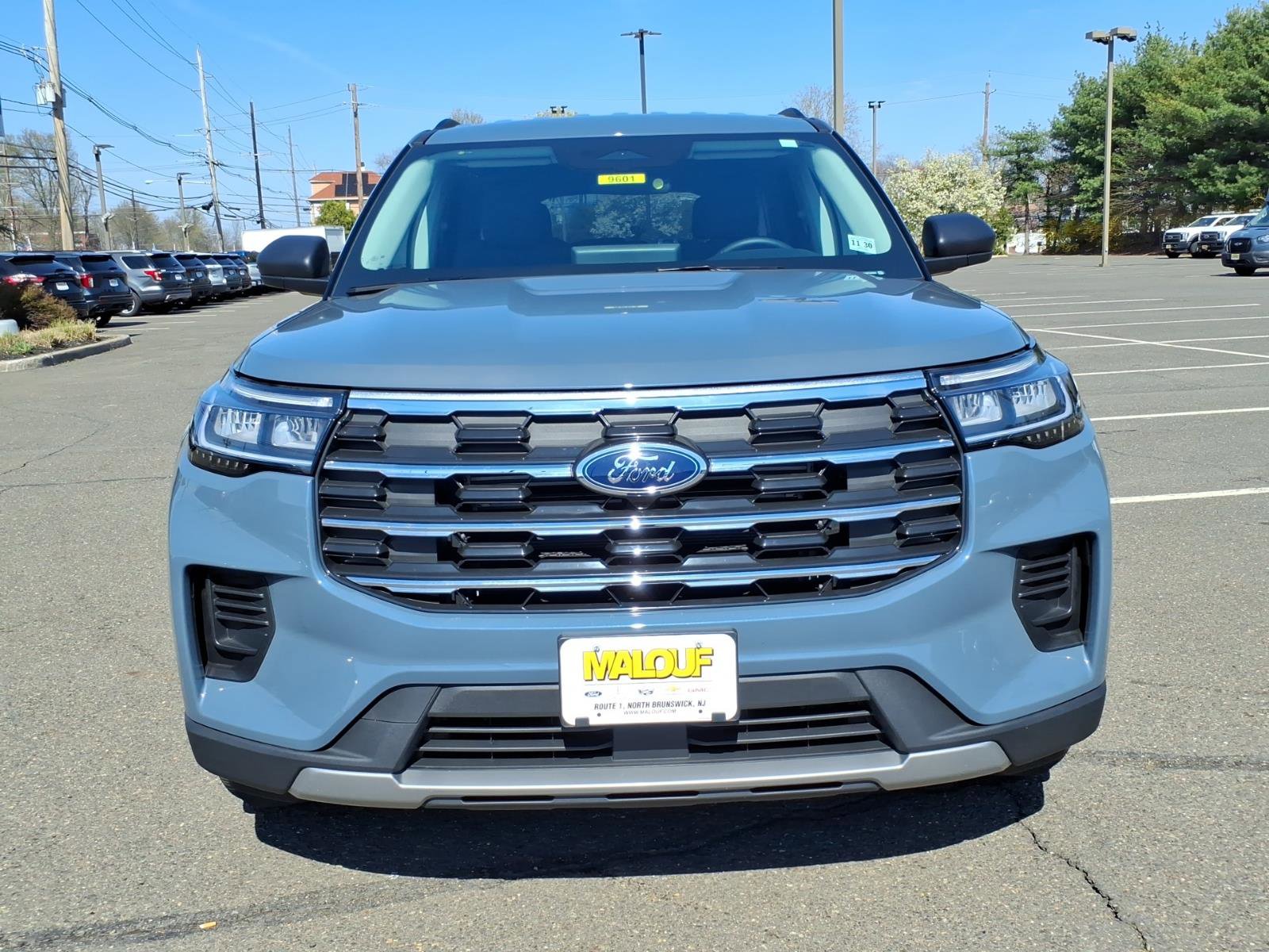 Used 2026 Ford Explorer Active image 2