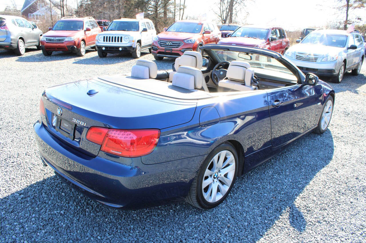 Used 2013 BMW 328i Convertible image 7