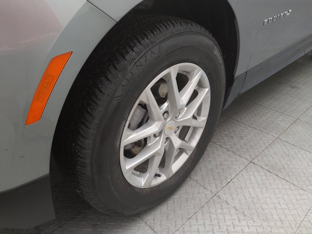 Used 2023 Chevrolet Equinox LS w/ LS Convenience Package image 31