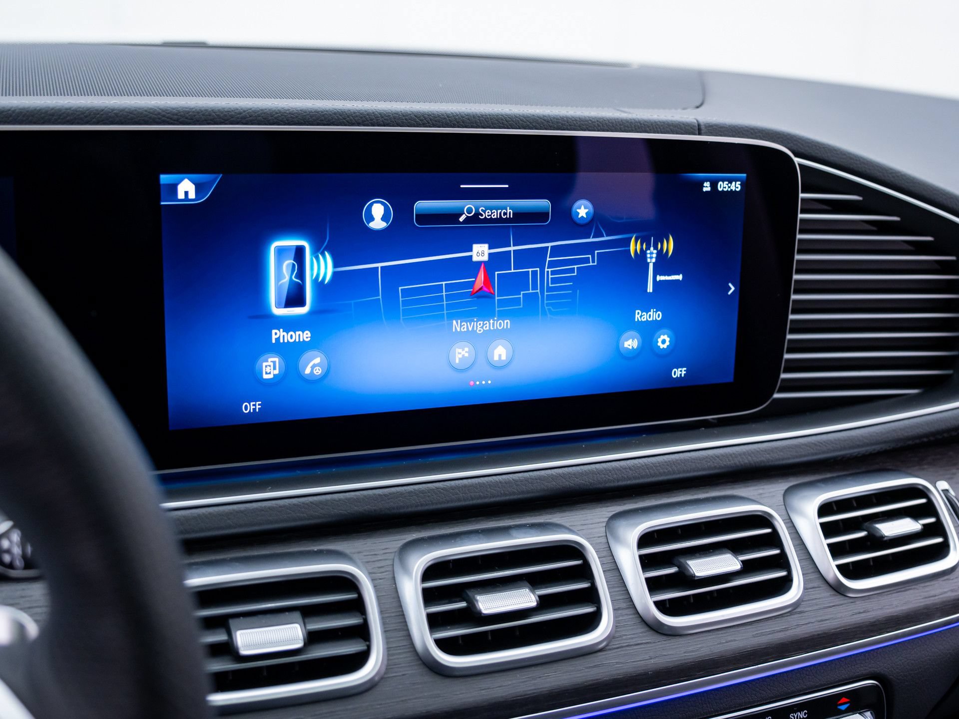 New 2026 Mercedes-Benz GLS 450 4MATIC image 26