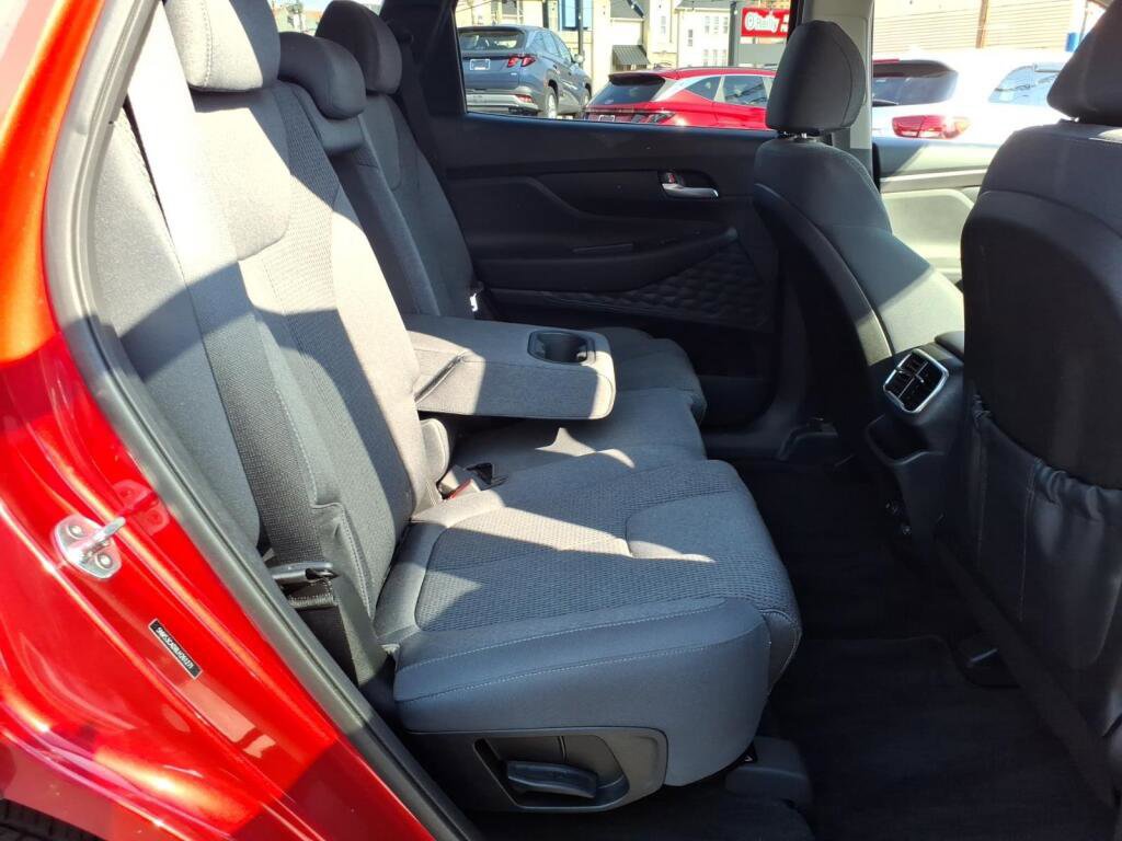 Used 2020 Hyundai Santa Fe SEL AWD/4WD image 11