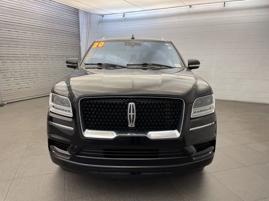 Used 2020 Lincoln Navigator Reserve w/ Equipment Group 208A Reserve image 9