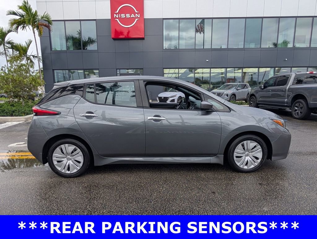 Used 2024 Nissan Leaf S image 8
