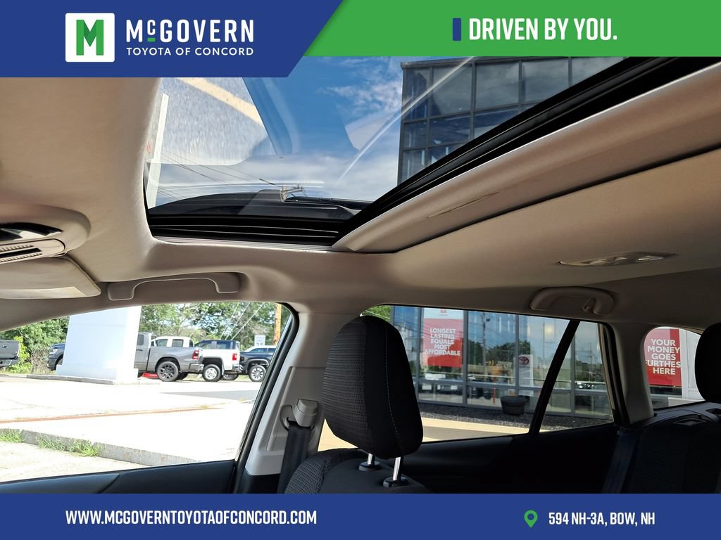 Used 2025 Subaru Outback Premium AWD/4WD image 17