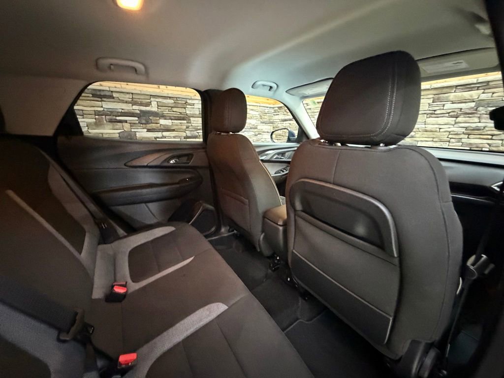 Used 2023 Chevrolet TrailBlazer LT w/ Convenience Package image 30