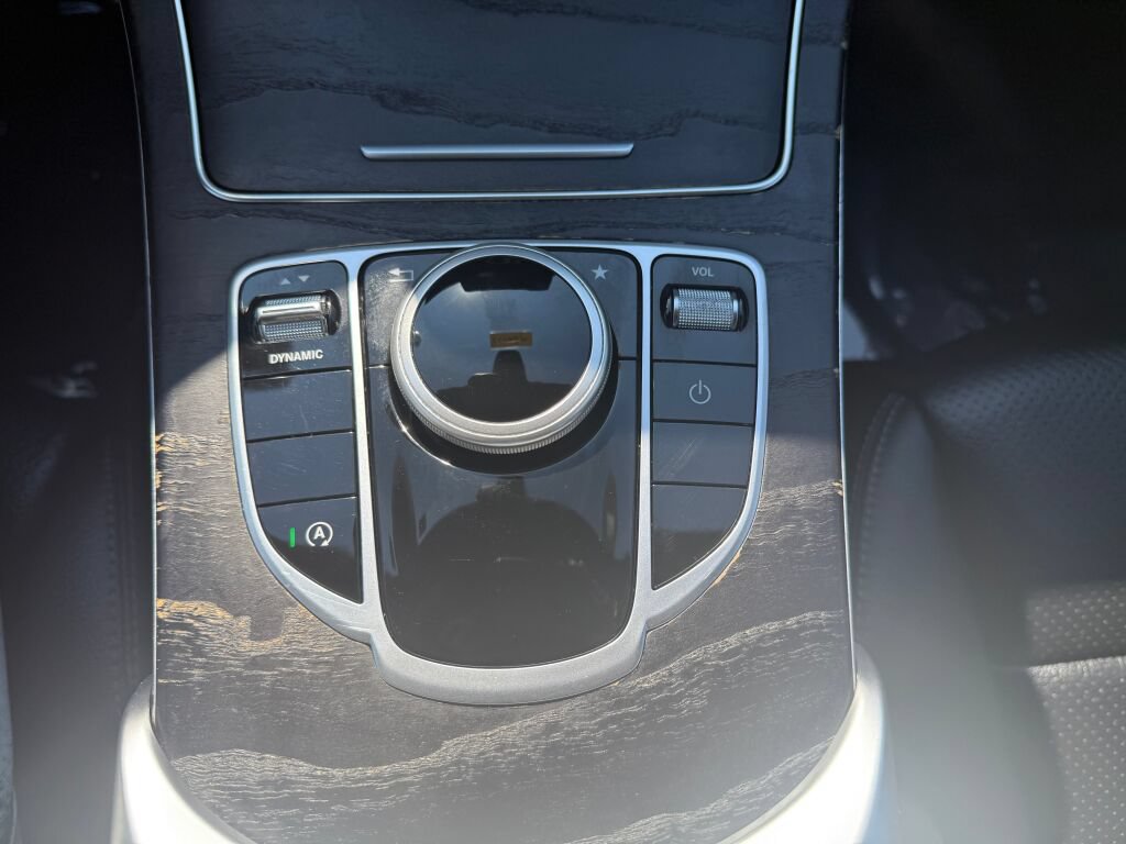 Used 2018 Mercedes-Benz C 300 4MATIC Sedan image 21