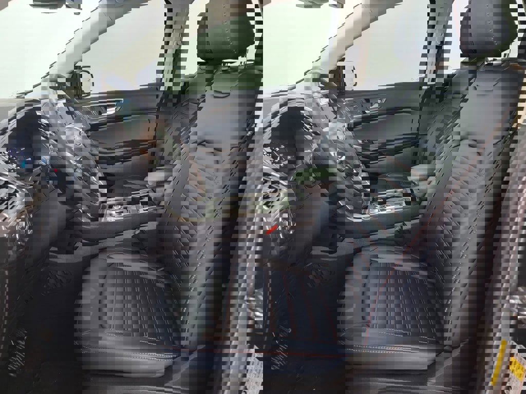 Used 2022 Ford Edge SEL w/ Sport Appearance Package image 14