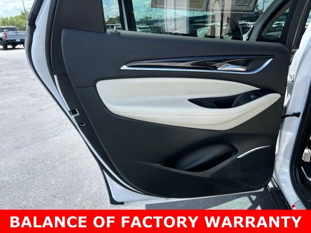 Used 2023 Buick Enclave Essence w/ Sport Touring Edition FWD image 13