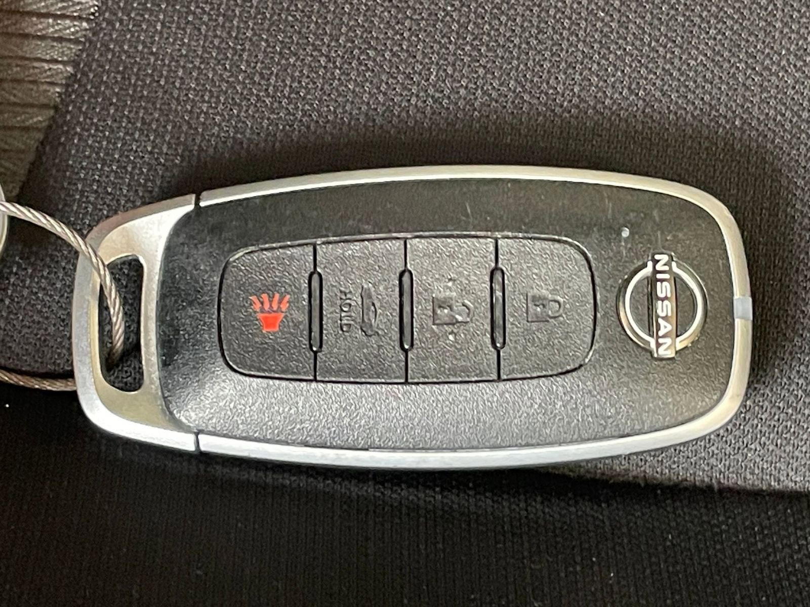 Used 2025 Nissan Sentra SV image 22