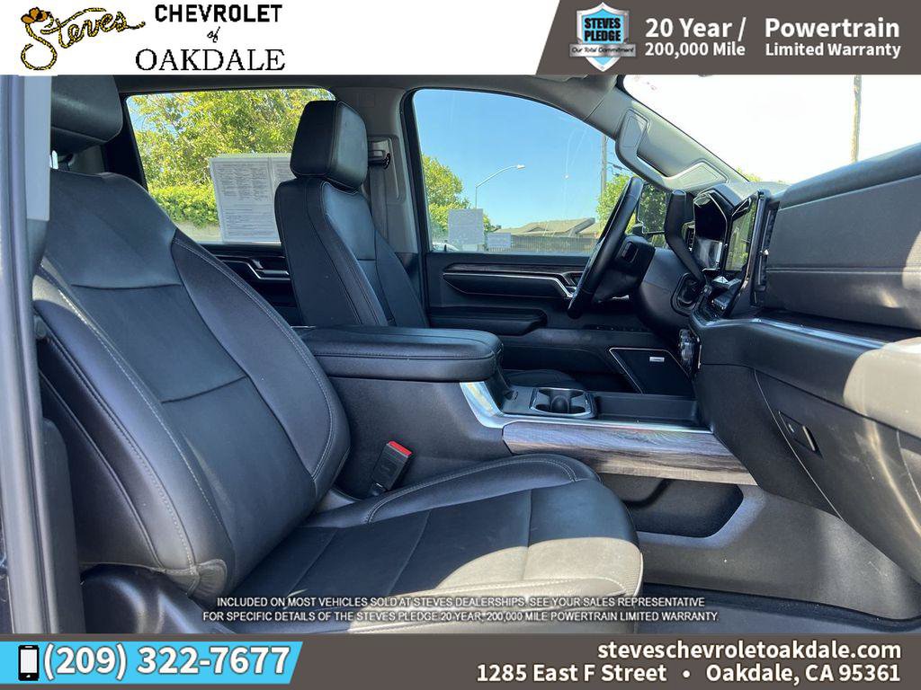 Certified 2024 Chevrolet Silverado 3500 LTZ w/ LTZ Premium Package AWD/4WD image 32