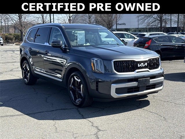 Used 2023 Kia Telluride EX w/ EX Captain's Chair Package video 1