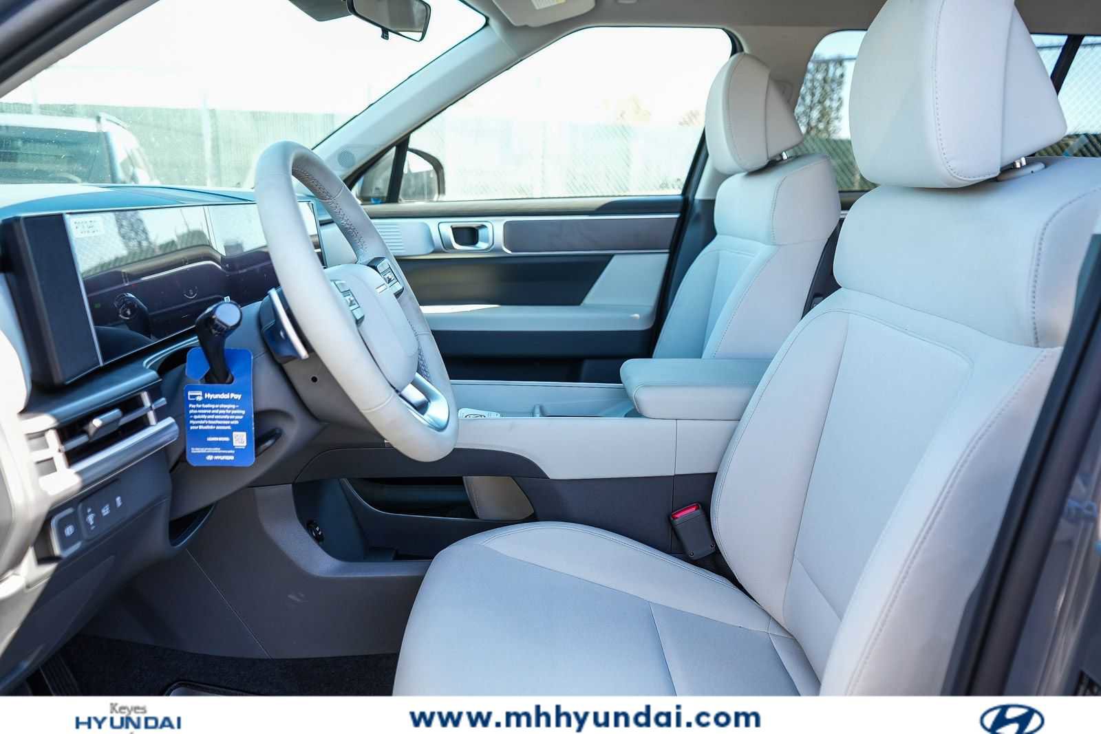 New 2026 Hyundai Santa Fe SE FWD image 18