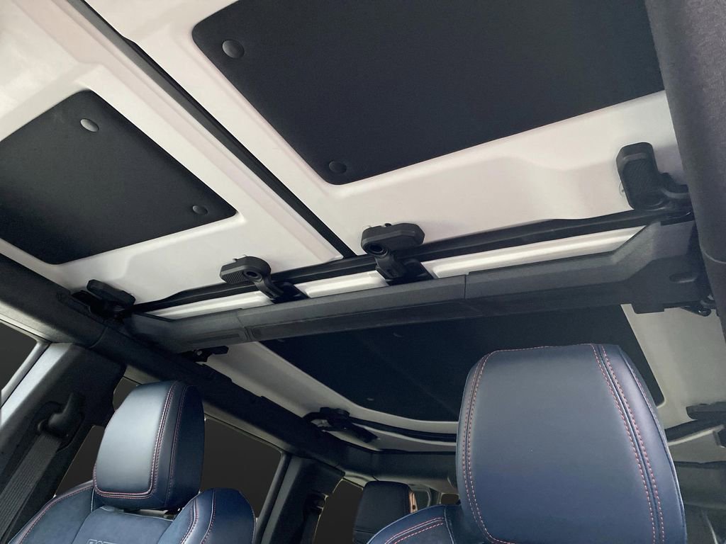 New 2025 Ford Bronco Raptor image 7