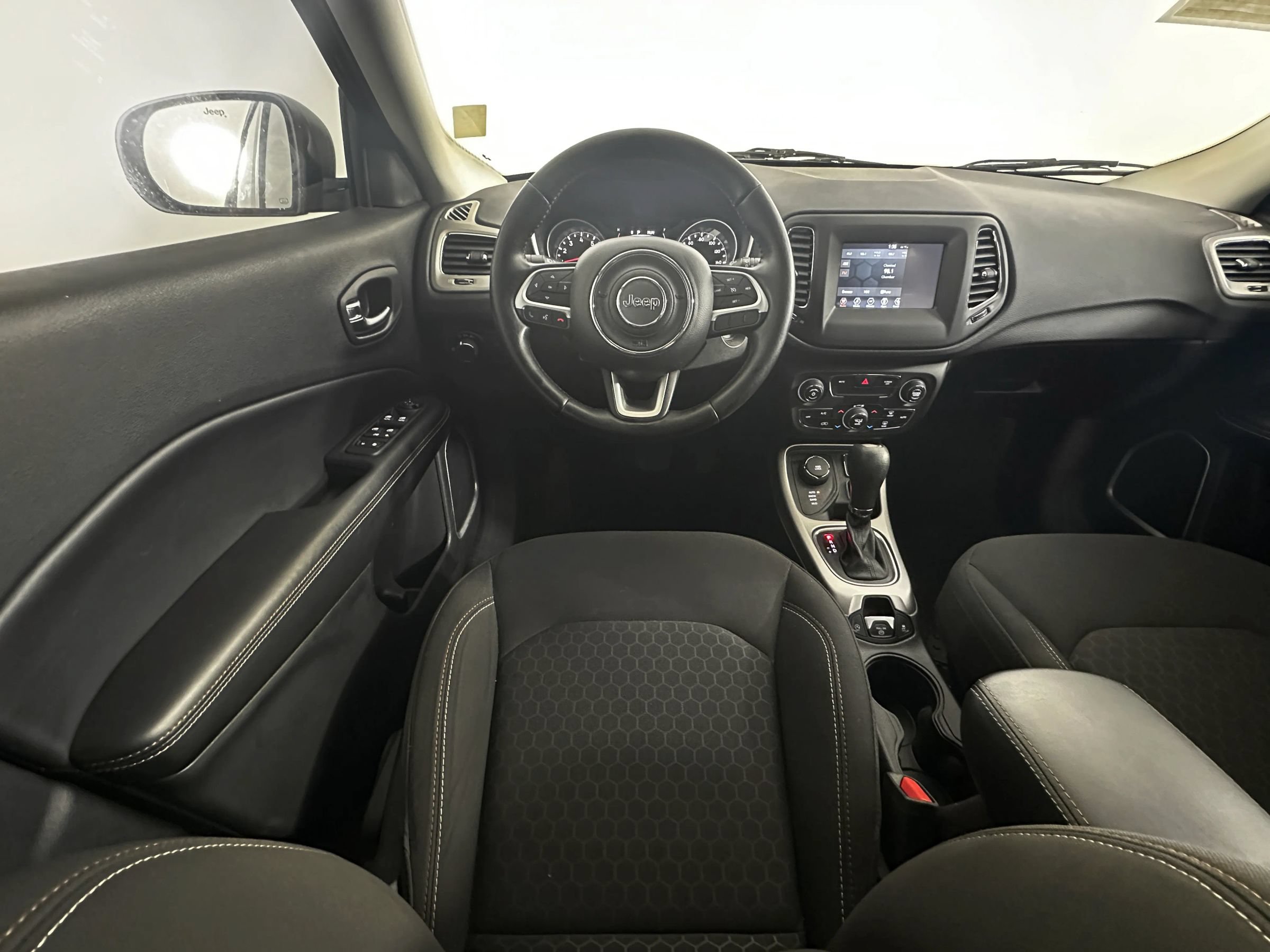 Used 2020 Jeep Compass Sport w/ Cold Weather Group AWD/4WD image 23