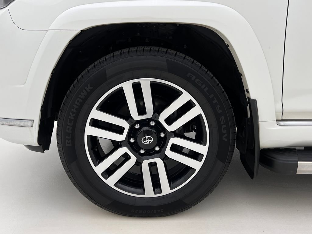 Used 2023 Toyota 4Runner Limited image 27