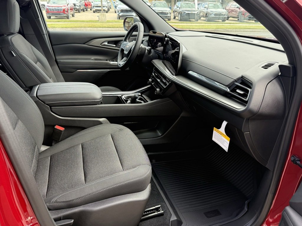 New 2026 Chevrolet Traverse LT w/ LPO, Floor Liner Package image 62