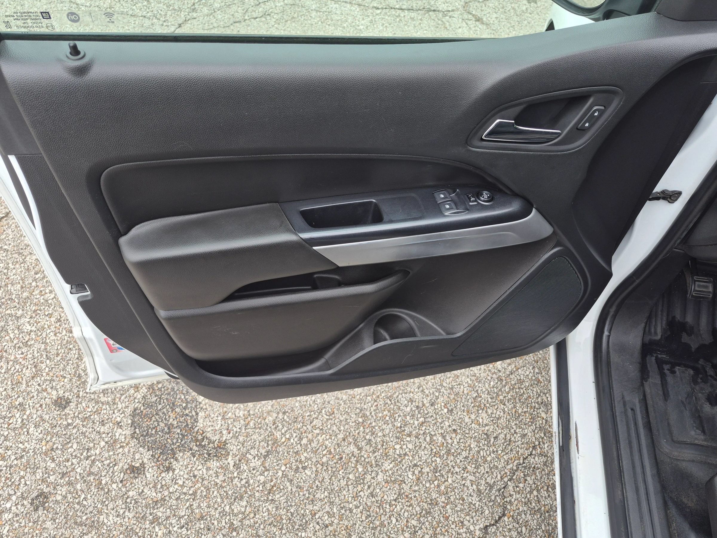 Used 2021 Chevrolet Colorado LT w/ Fleet Safety Package RWD image 22