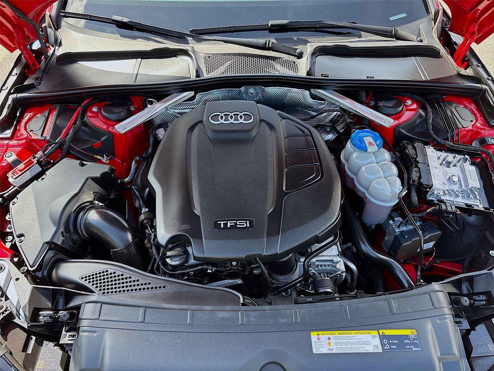 Used 2017 Audi A4 2.0T Premium Plus FWD image 32