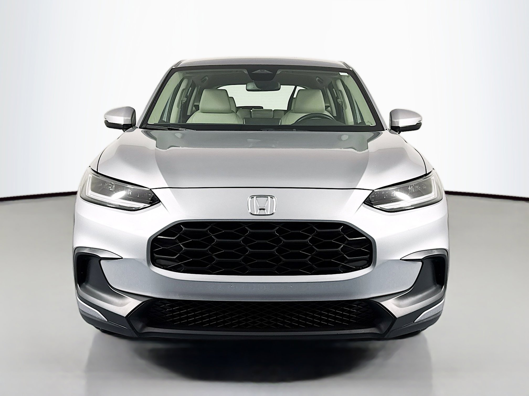 Certified 2023 Honda HR-V LX image 2